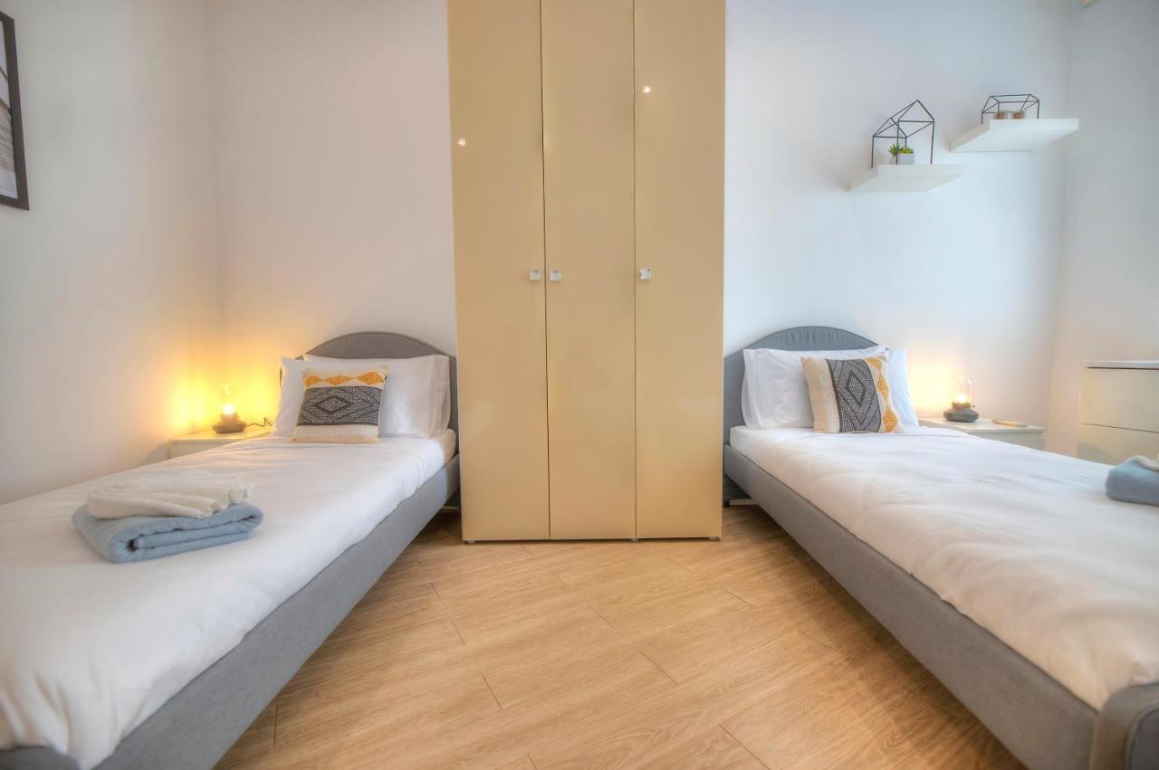 Spacious 4 Bedrooms With Sea View Balcony Goslm-3 Sliema Dış mekan fotoğraf