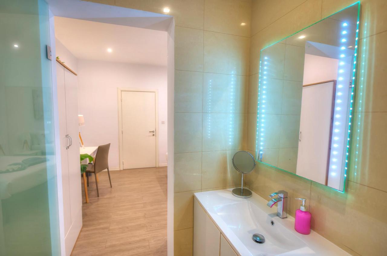 Spacious 4 Bedrooms With Sea View Balcony Goslm-3 Sliema Dış mekan fotoğraf