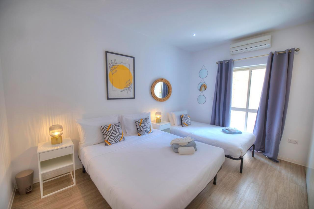 Spacious 4 Bedrooms With Sea View Balcony Goslm-3 Sliema Dış mekan fotoğraf