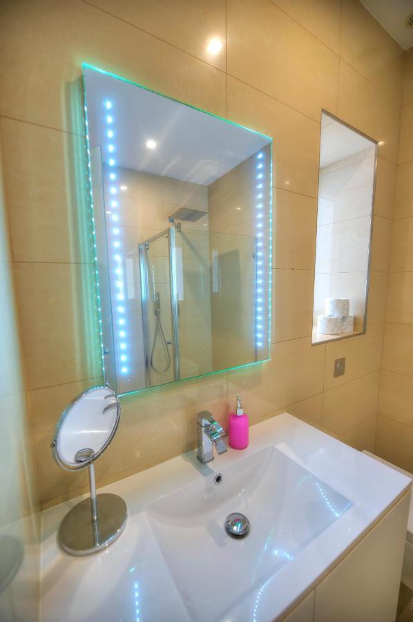 Spacious 4 Bedrooms With Sea View Balcony Goslm-3 Sliema Dış mekan fotoğraf